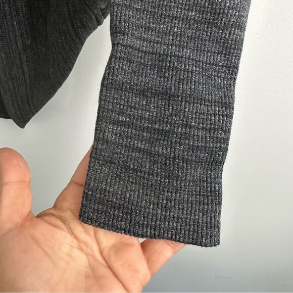 Aritzia Wilfred Diderot cocoon cardigan sweater dark grey Sz XS - Picture 5 of 9